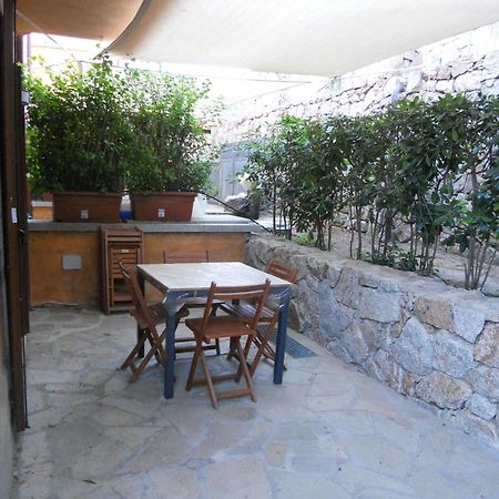Residence Borgo Punta Villa La Maddalena  Szoba fotó